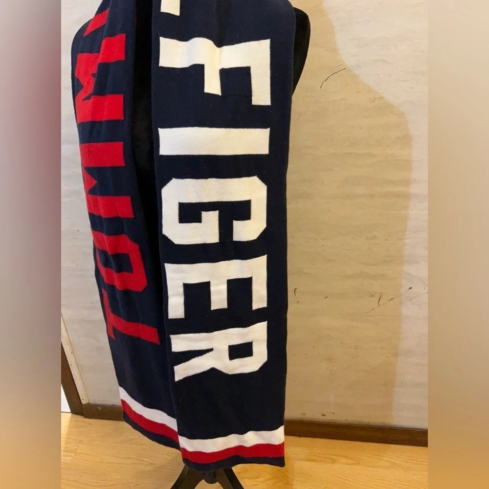 Tommy Hilfiger Bold Navy and Red Logo Scarf
